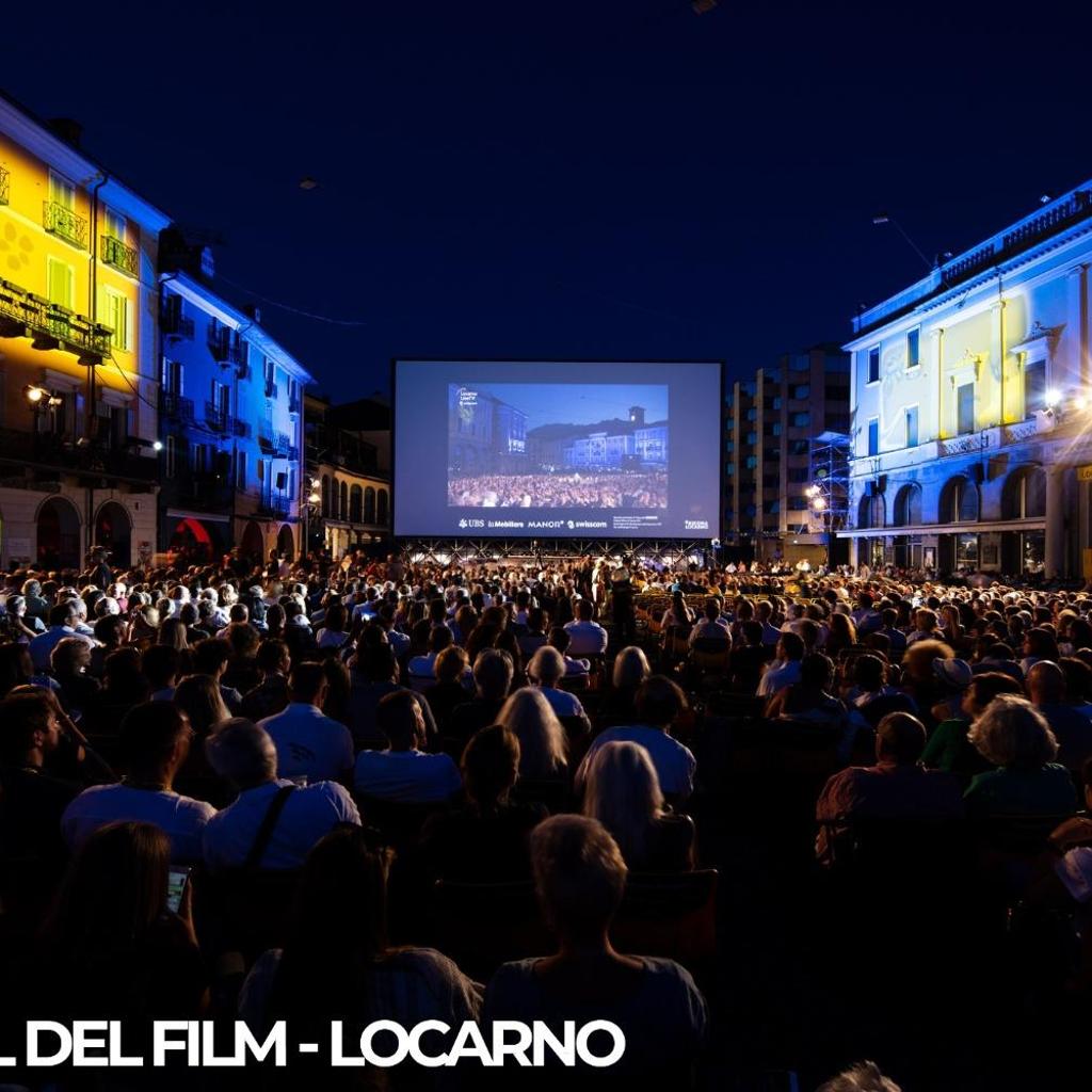Image 51 - LOCARNO Center - Free parking, Netflix and Wi-Fi