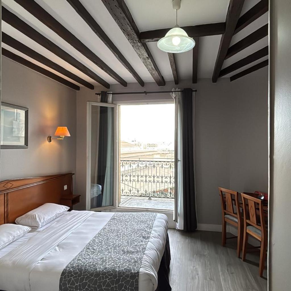 Photograph of Hotel Richmond Gare du Nord