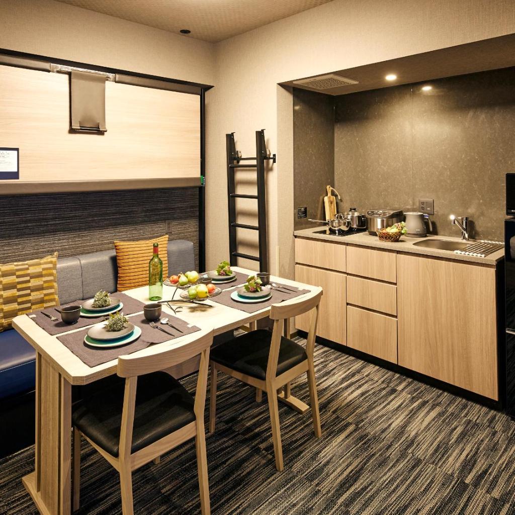 MONday Apart Premium AKIHABARA — 