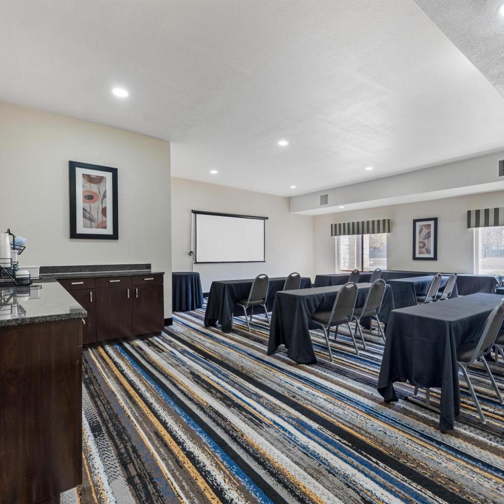 Photograph of Best Western Plus Austin Airport Inn & Suites