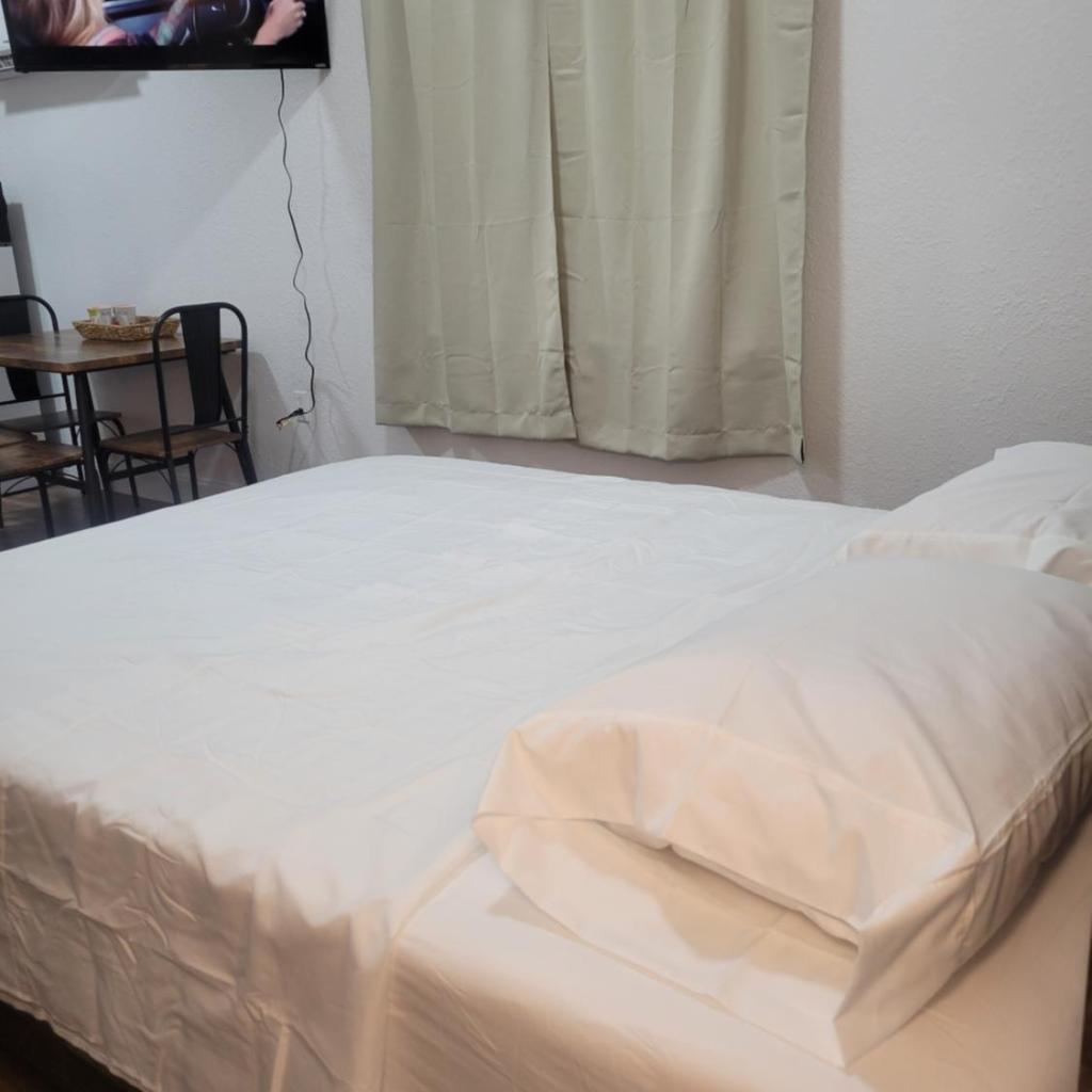 Photograph of Charming Private Studio,Full Amenities, Great Location