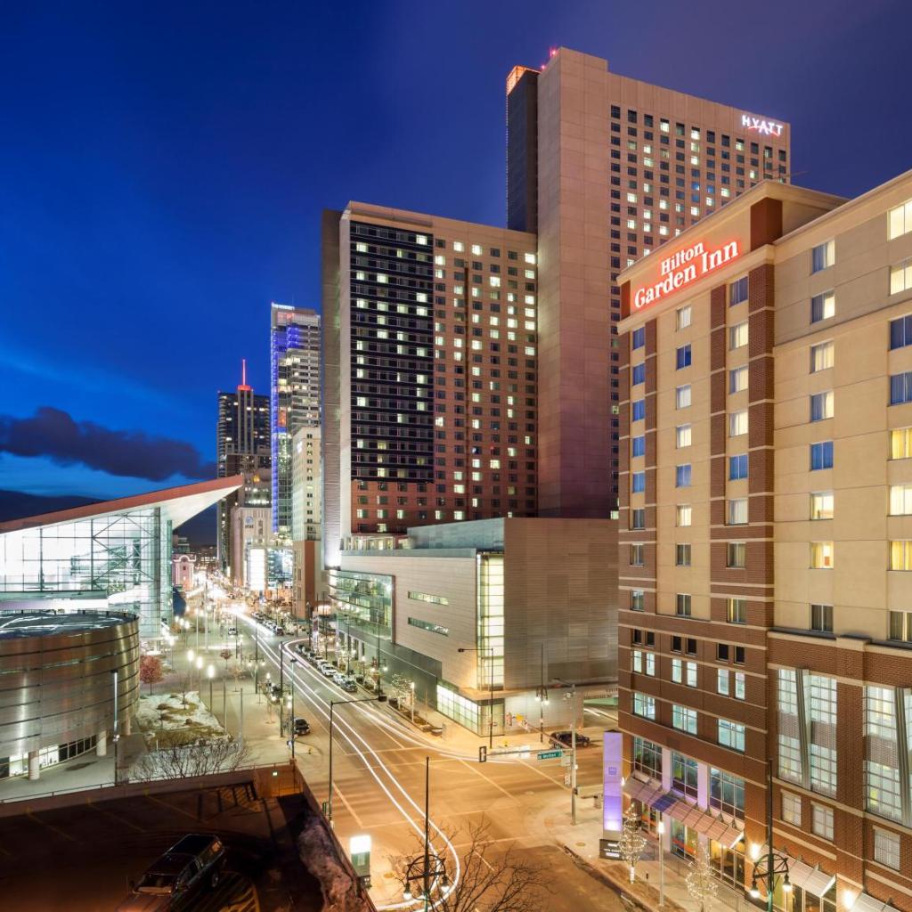 Photograph of Hilton Garden Inn Denver Downtown