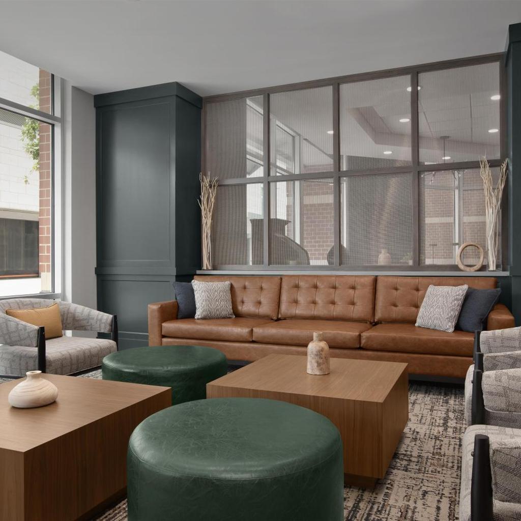 Photograph of Hilton Garden Inn Denver Downtown
