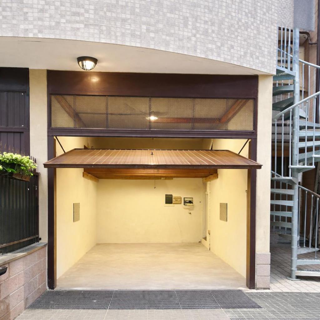 Photograph of Bed & Garage Apartment in Villa