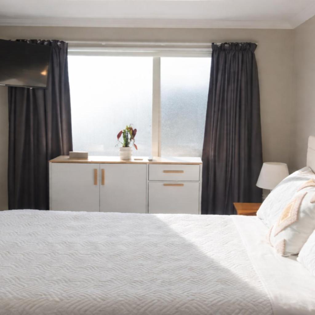 Photograph of Stylish Tawa Retreat