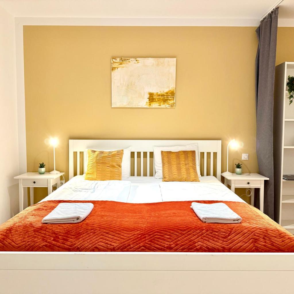 Photograph of VibeStudio A1 - Central Vienna 1090 - 50m2 - Self Check-In - AC