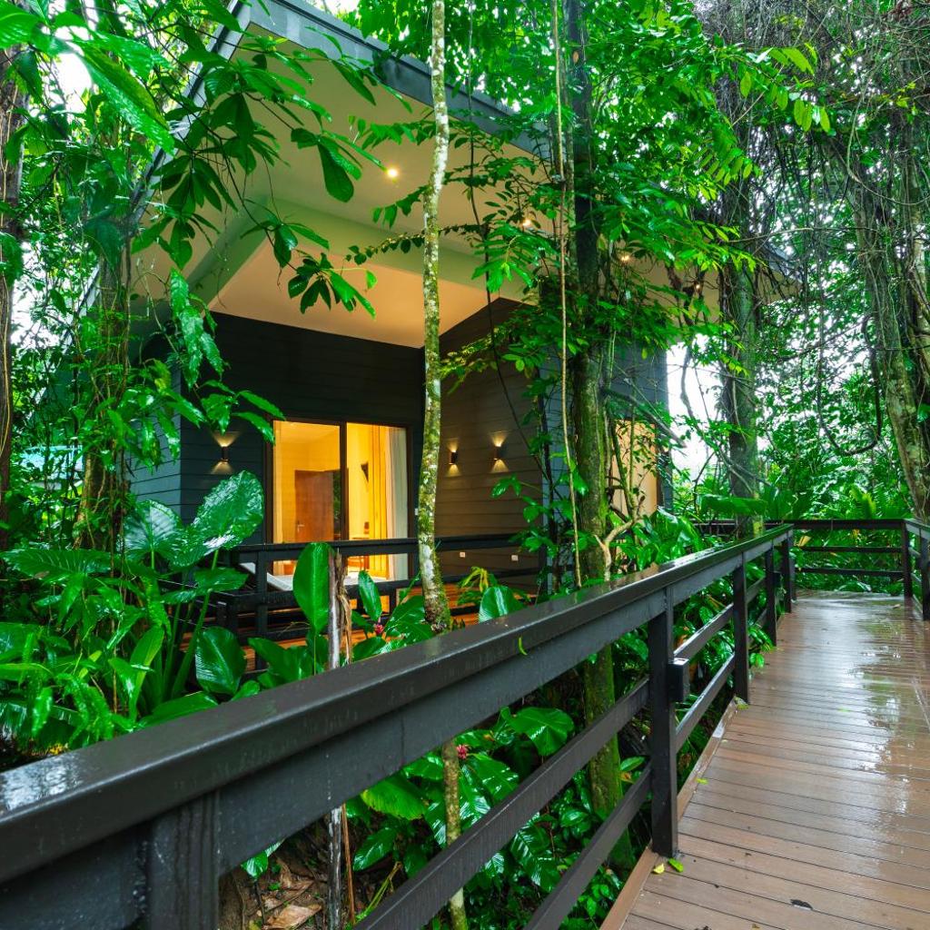Chachagua Rainforest Hotel & Hot Springs — 