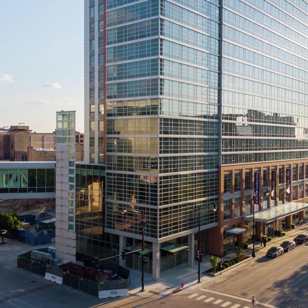 Photograph of Hilton Garden Inn Chicago McCormick Place