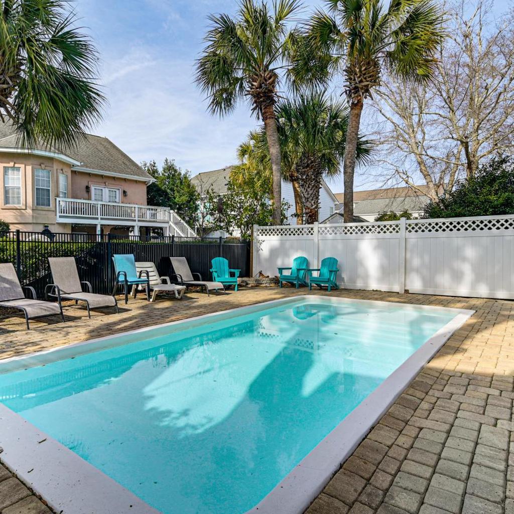 Photograph of Walk to Ocean: Surfside Beach Gem w/ Private Pool
