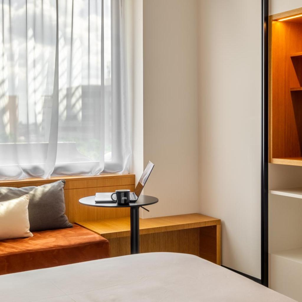 Photograph of FirstName Bordeaux, Part of JdV by Hyatt