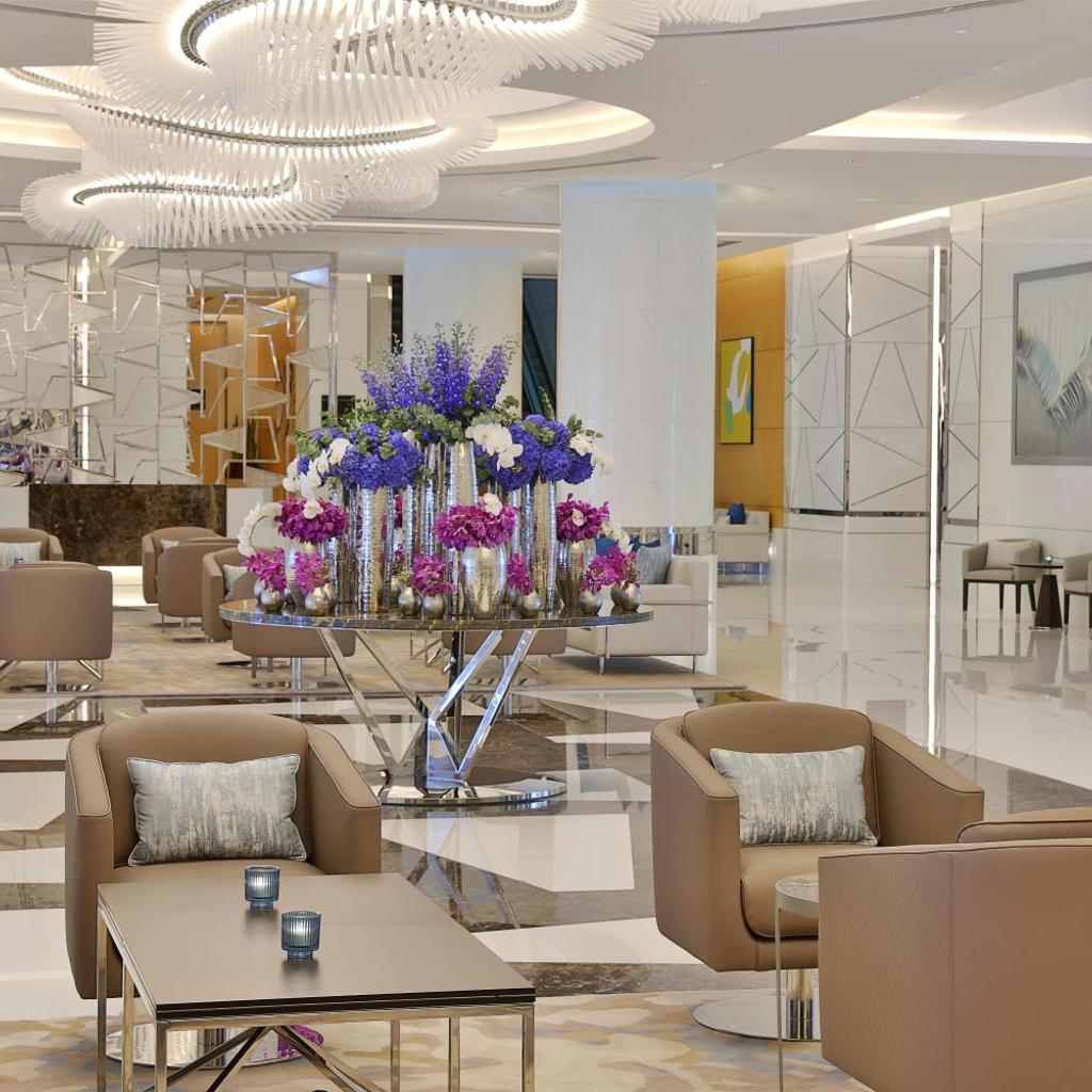 Hilton Dubai Palm Jumeirah — 