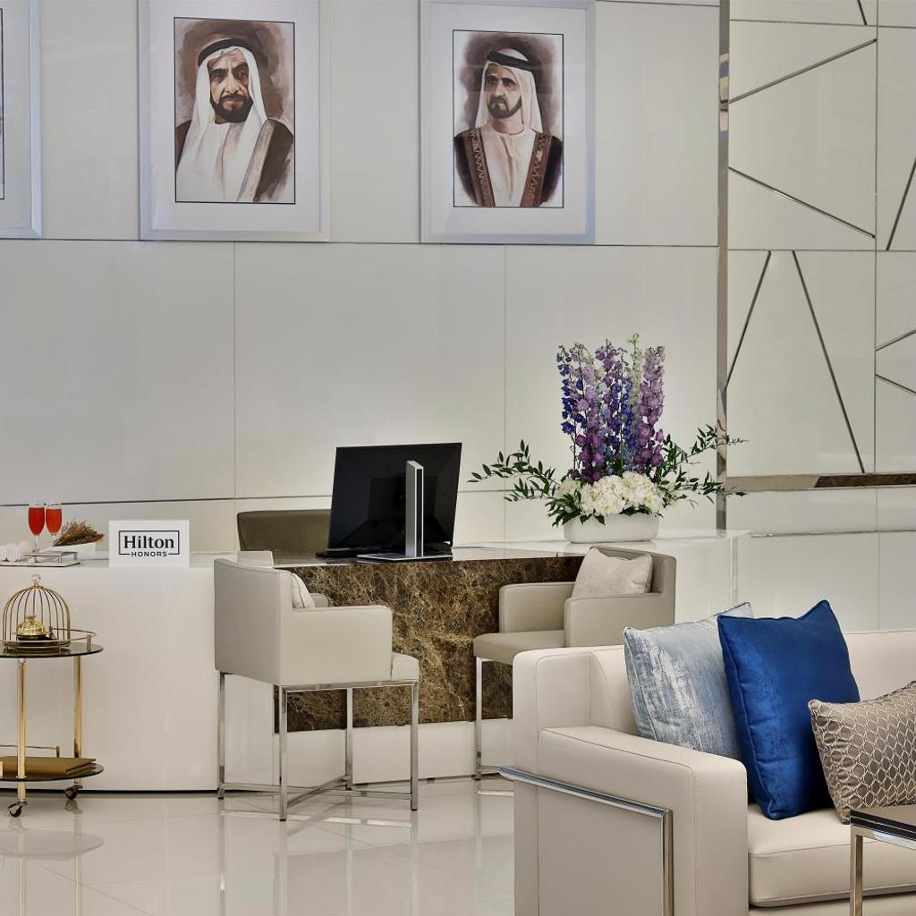 Hilton Dubai Palm Jumeirah — 