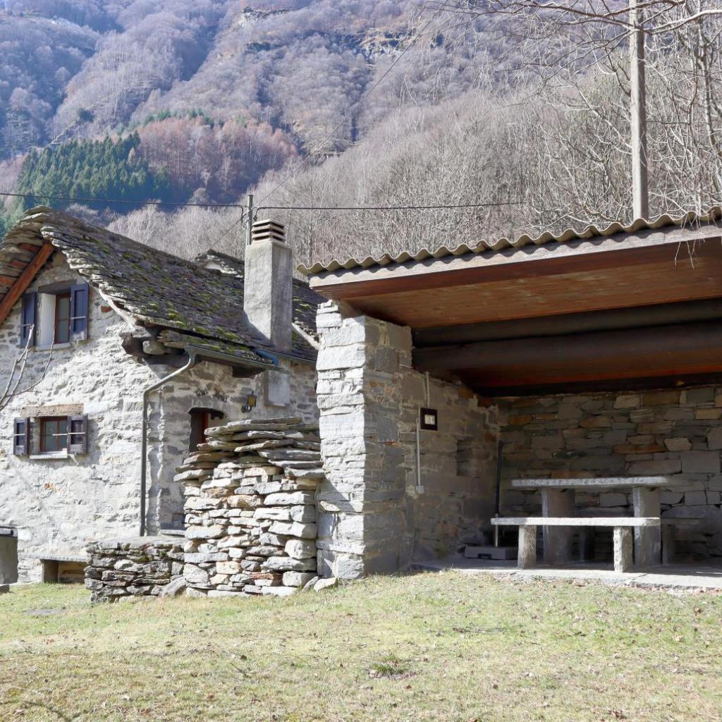 Image 3 - Casa Ylenia Rustic home surrounded by nature
