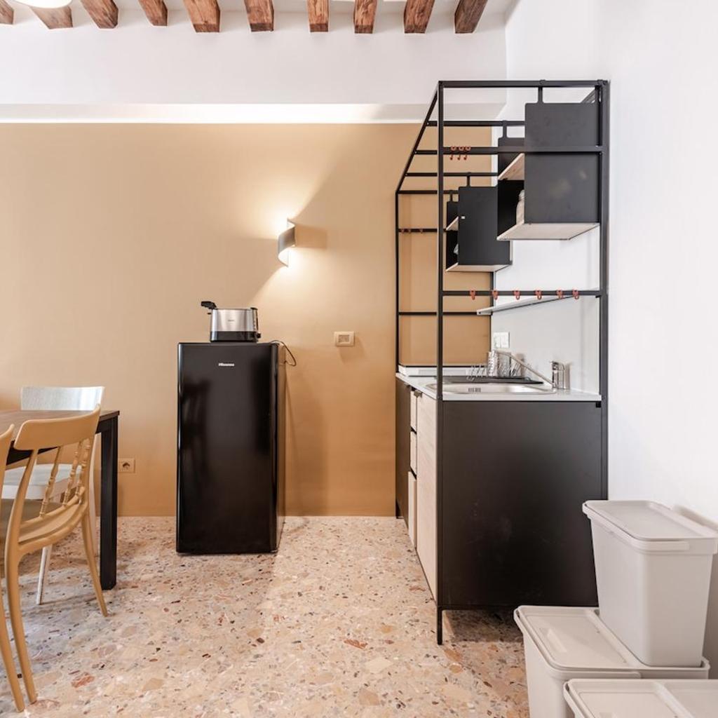 Photograph of Venice Center Gaffaro Aparthotel 5 Minutes From Parking