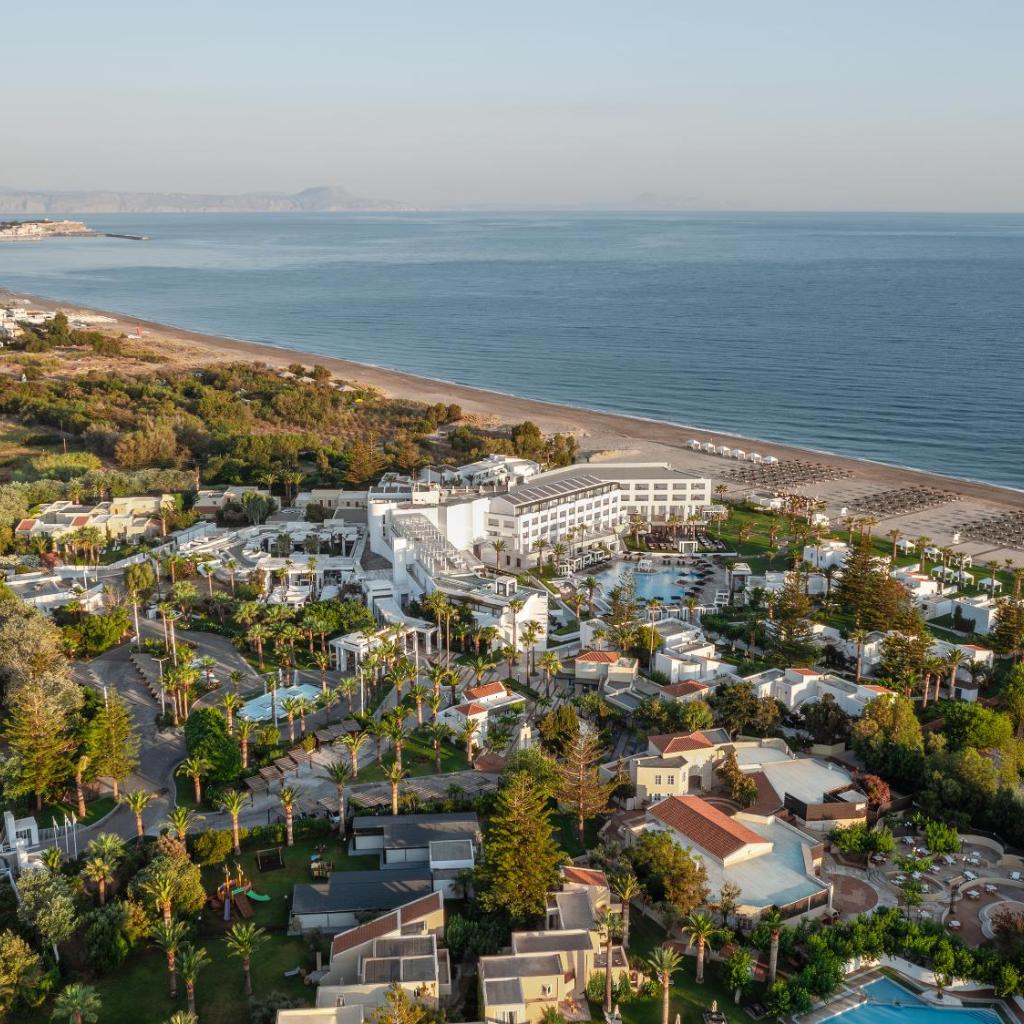 Grecotel Creta Palace — beachfront resort near Rethymno