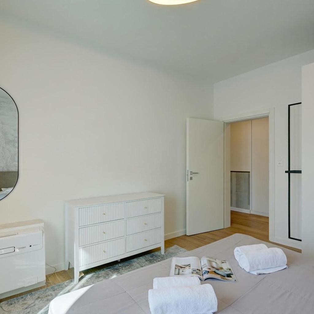 Image 24 - Boutique Homes
