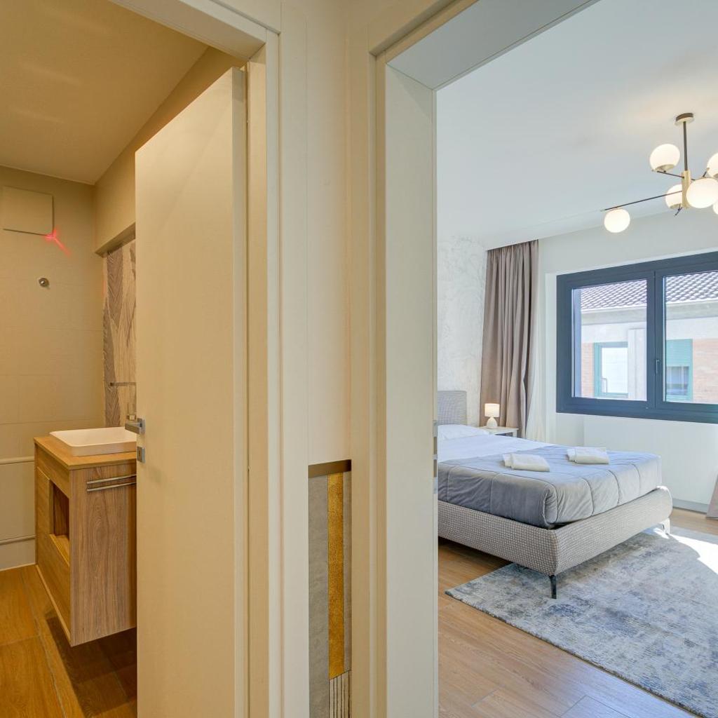 Image 96 - Boutique Homes