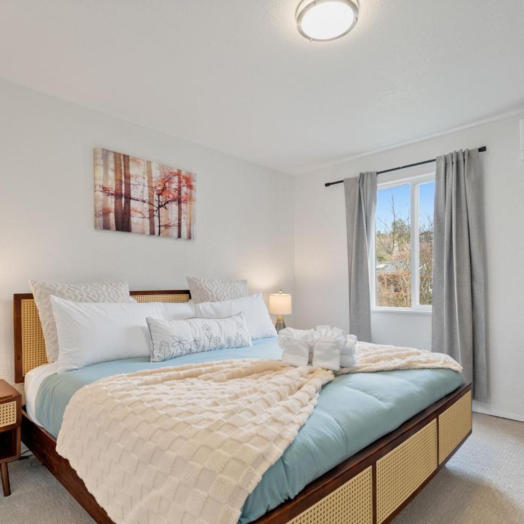 Photograph of Perch - West Seattle Haven
