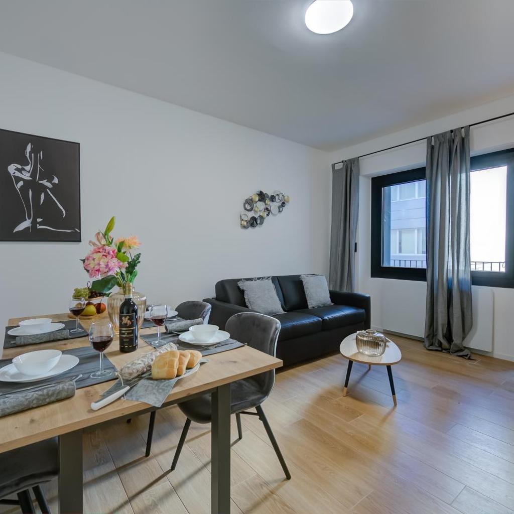 Image 62 - Boutique Apartments