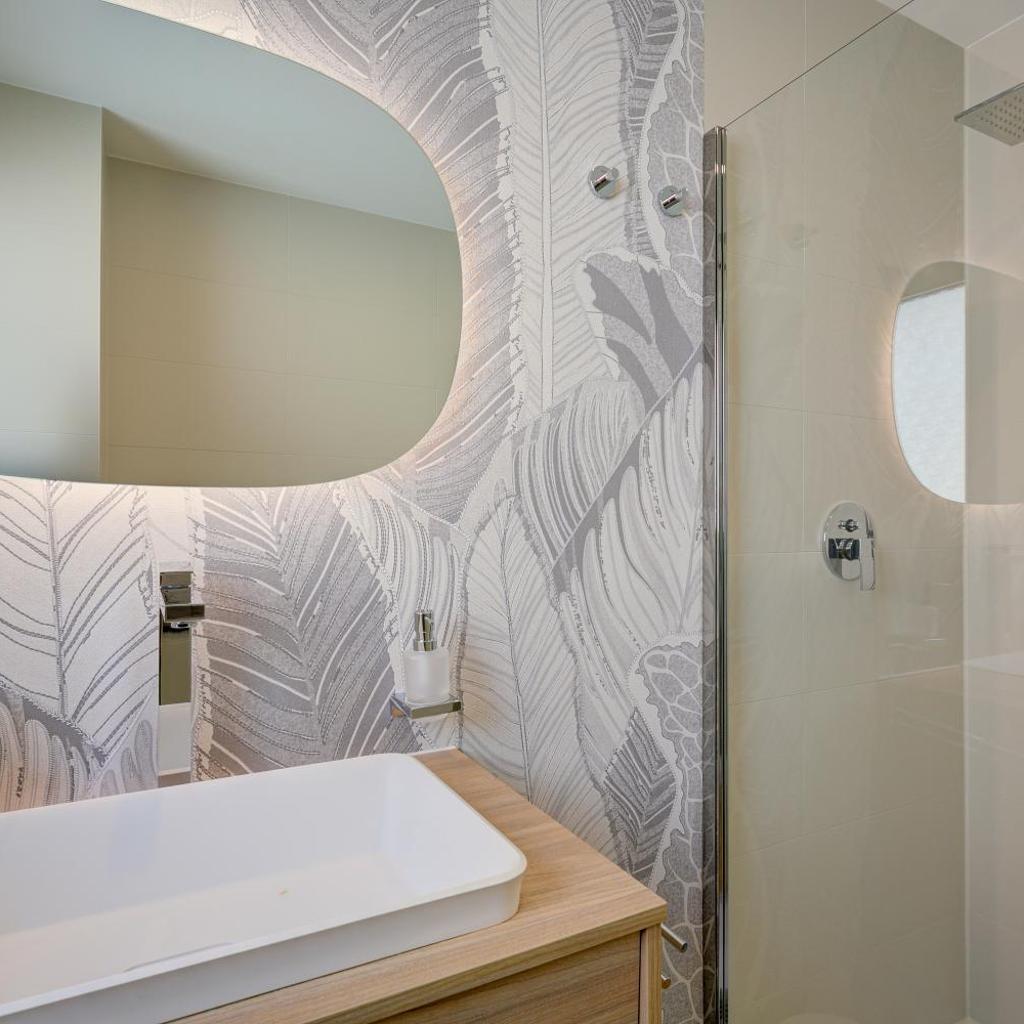 Image 136 - Boutique Apartments