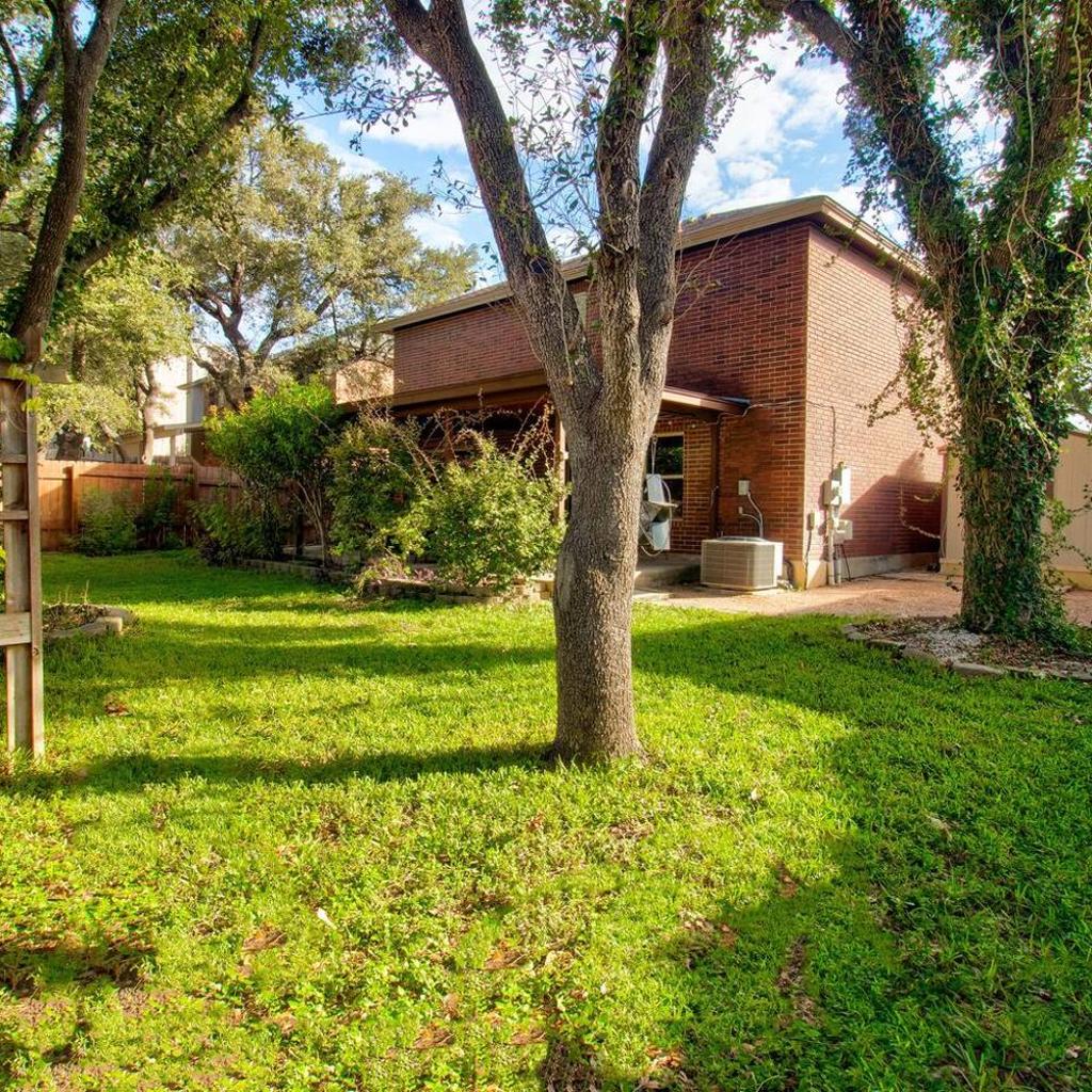 Photograph of 6mi to SeaWorld and Sleeps 15 and Cowboy Casa
