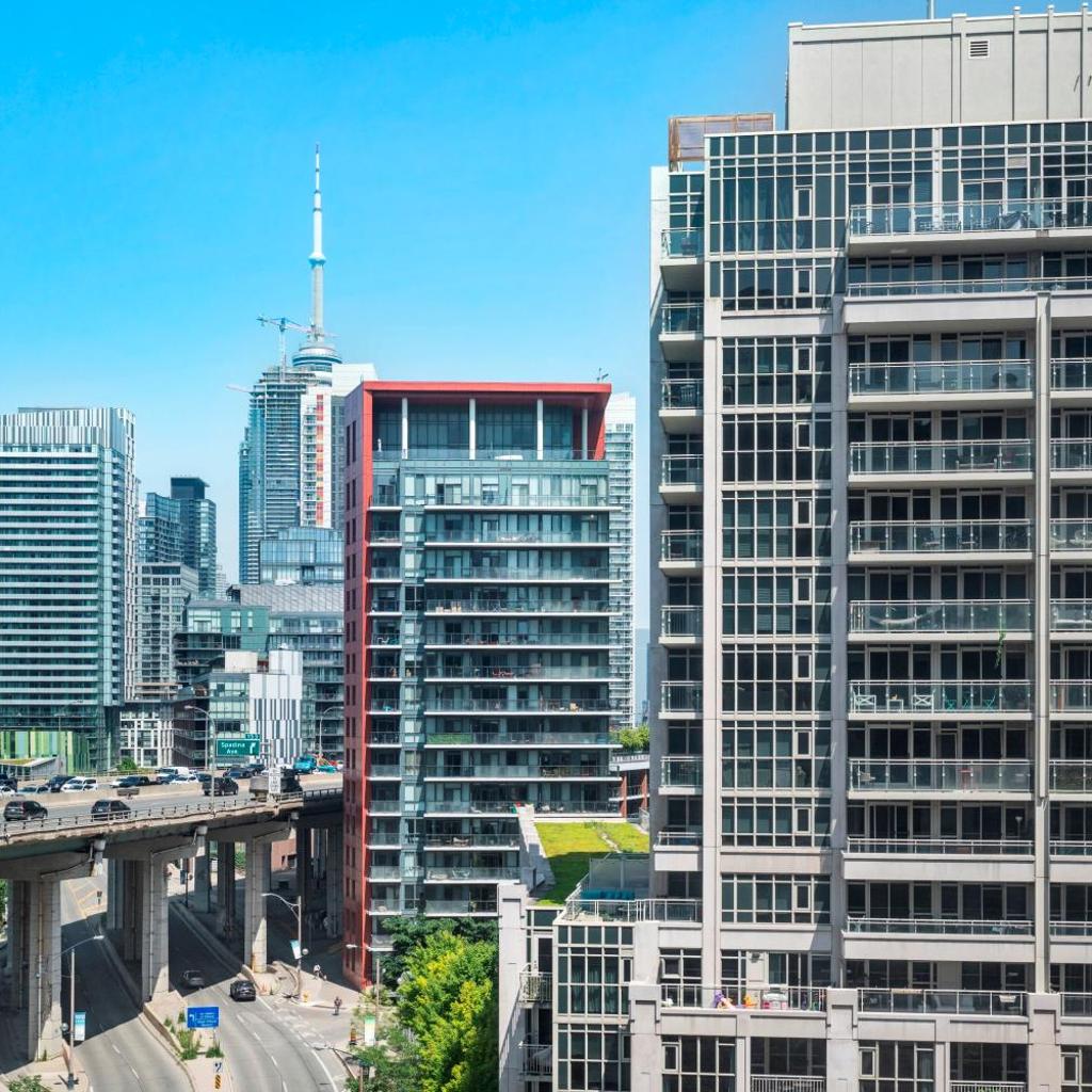 Photograph of Awesome Studio in the Heart of Downtown Toronto