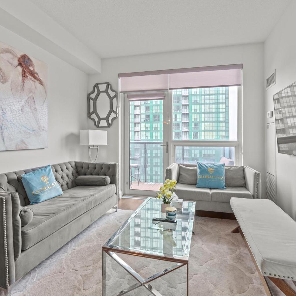 Photograph of 1 Bedroom 1 Bathroom Condo Sheppard Metro North York Toronto
