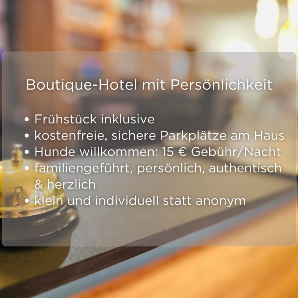 ZUM SCHLOSS - Boutique-Hotel — 