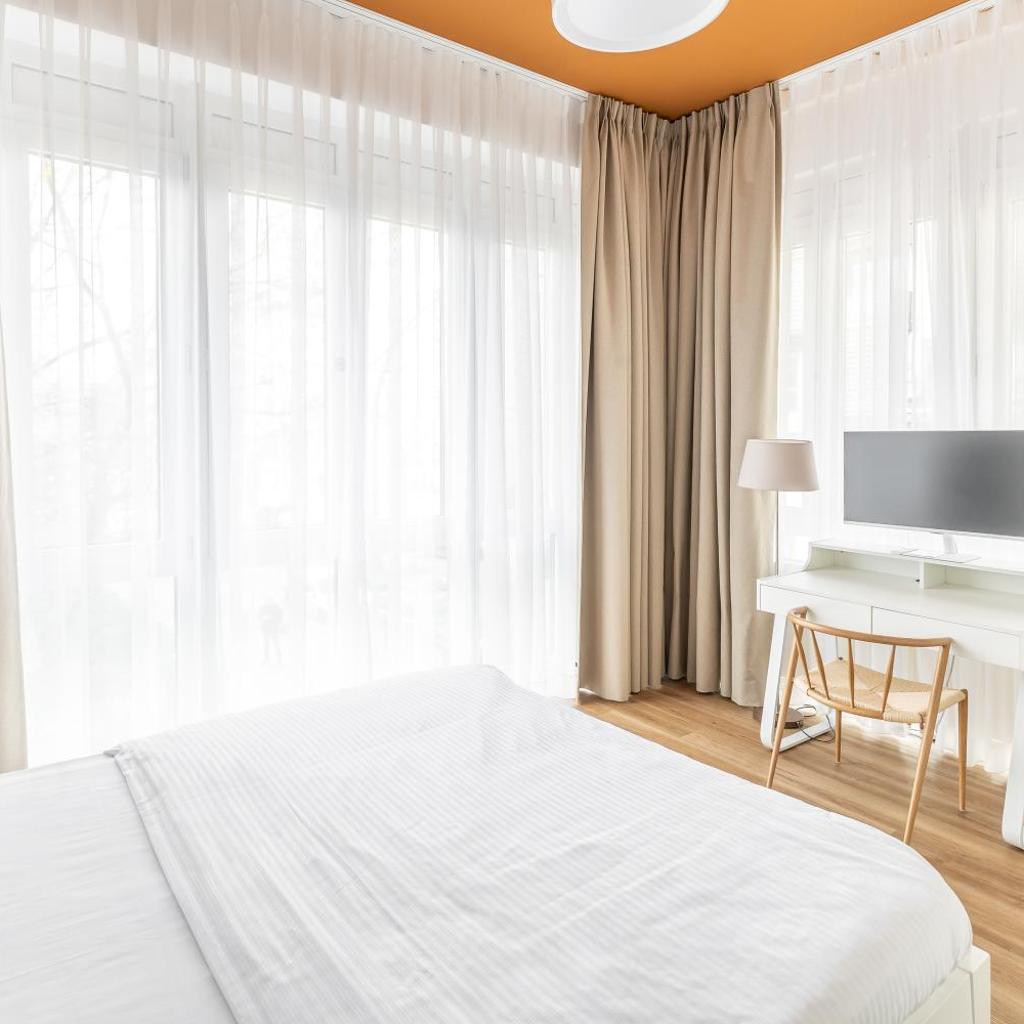 Photograph of Midi Inn Parkhotel Mitte