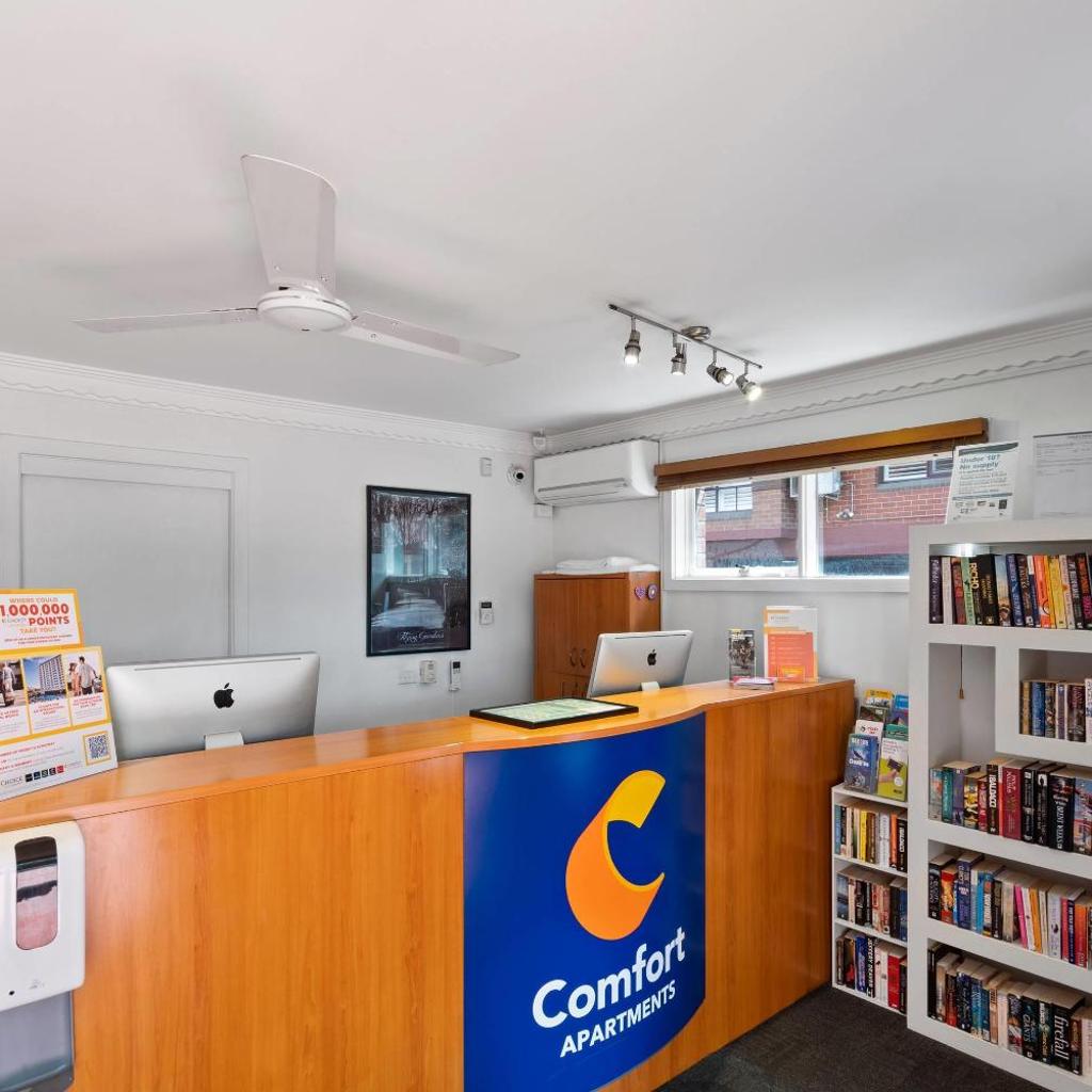 Photograph of Comfort Apartments Royal Gardens