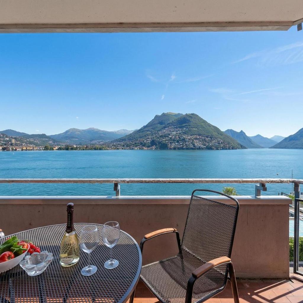 Image 1 - Comfort Holiday In Paradiso - Happy Rentals
