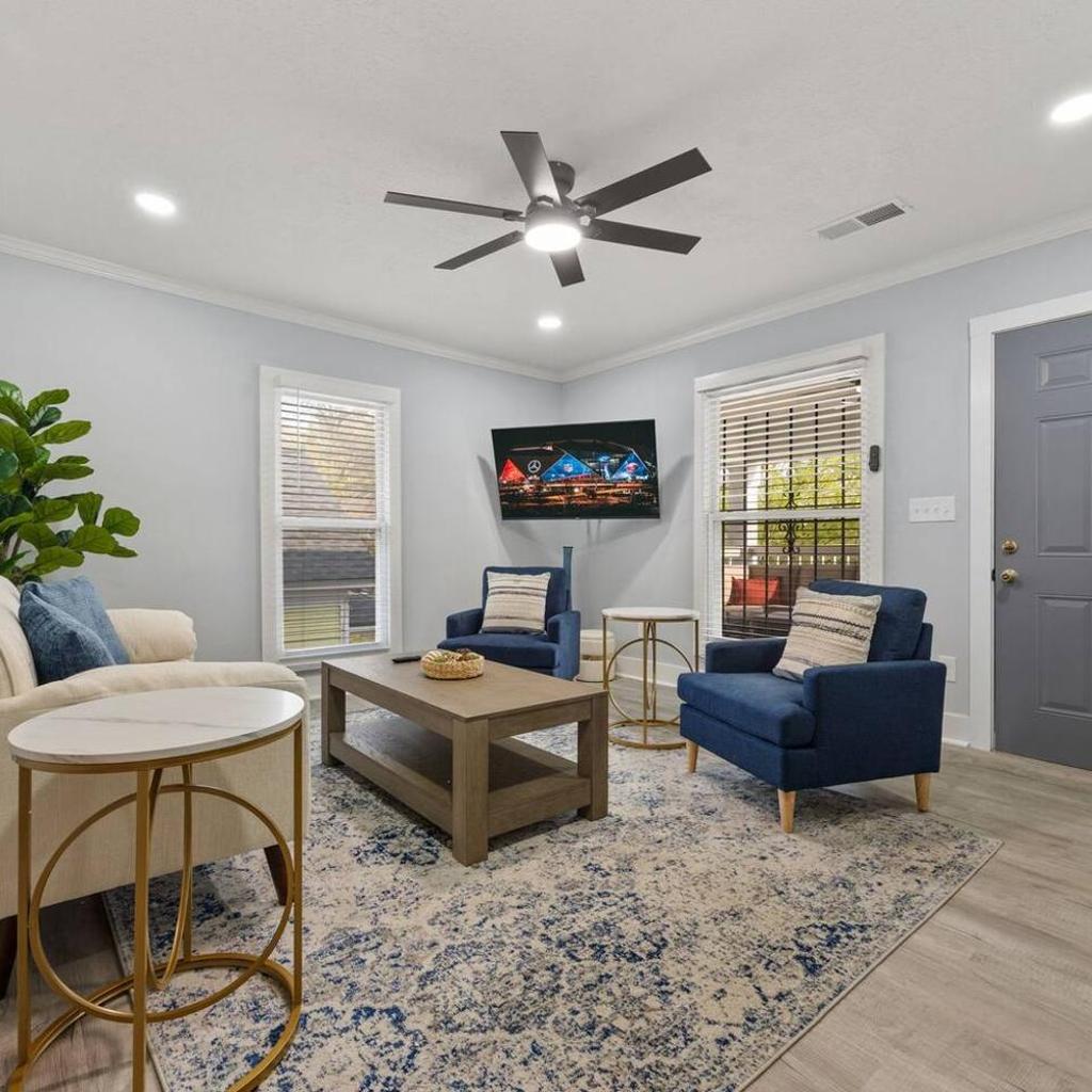 Photograph of West End Duplex w/ Patio Near BeltLine