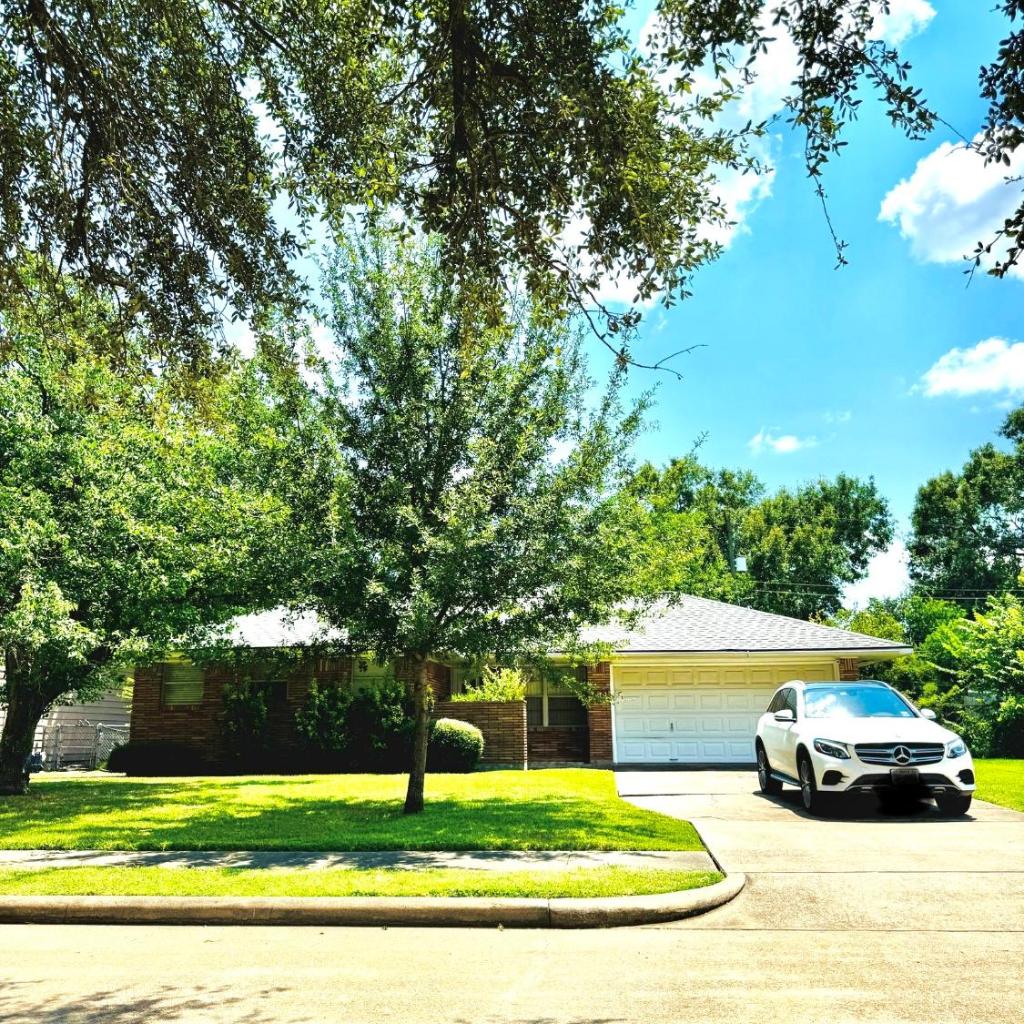 Photograph of 2BR Home 5 min To NRG Stadium World cup 2026