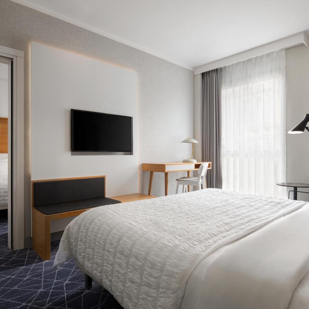 Photograph of Le Meridien Visconti Rome