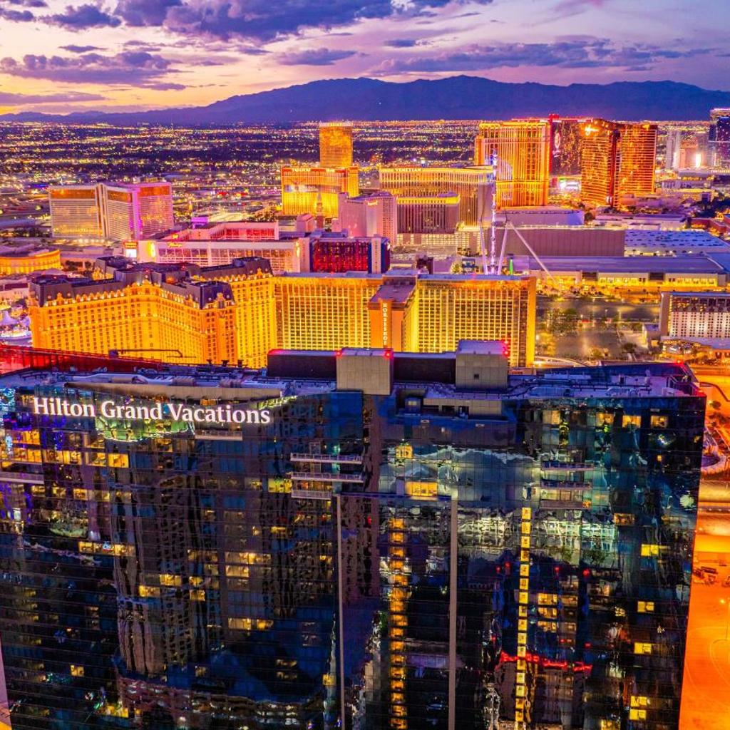 Hilton Grand Vacations Club Elara Center Strip Las Vegas — 