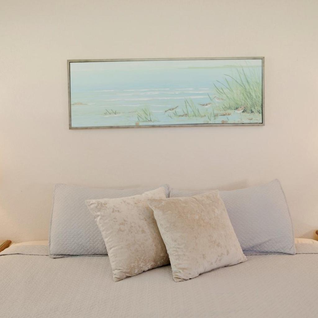 Photograph of Private Home, KING Room- Pool & Patios - Near Beaches & Dining