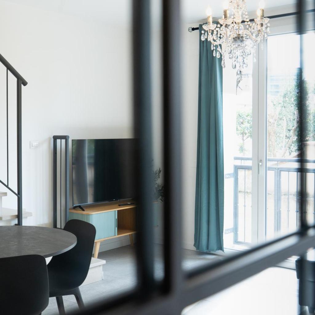 Photograph of Firenze Dream Homes - Medusa