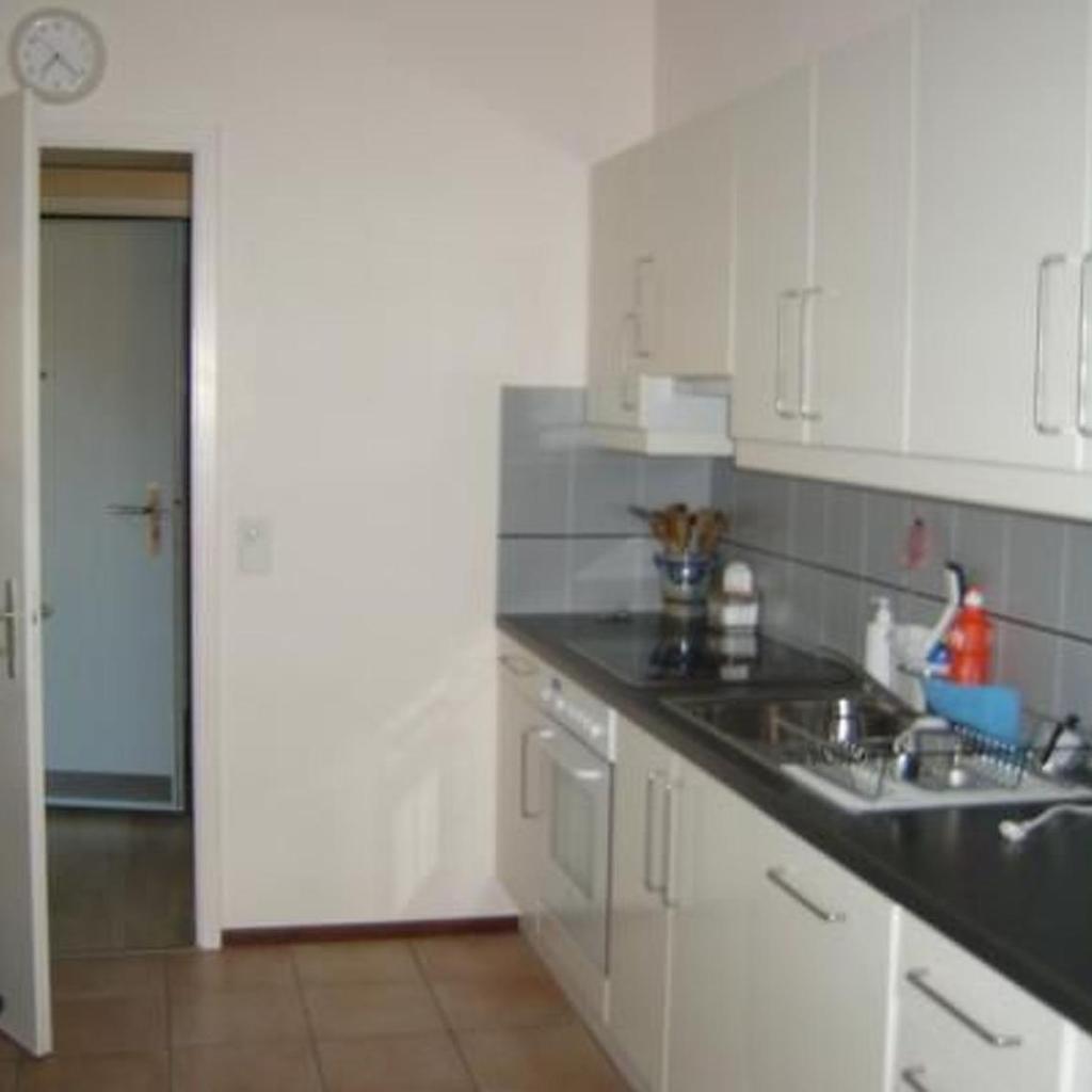Image 5 - Apartment Freie Sicht auf See und Berge by Interhome