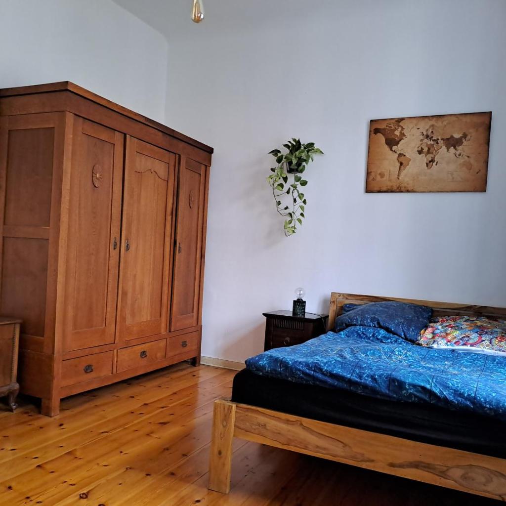 Photograph of Sonnige und ruhige Altbauwohnung in Friedrichshain