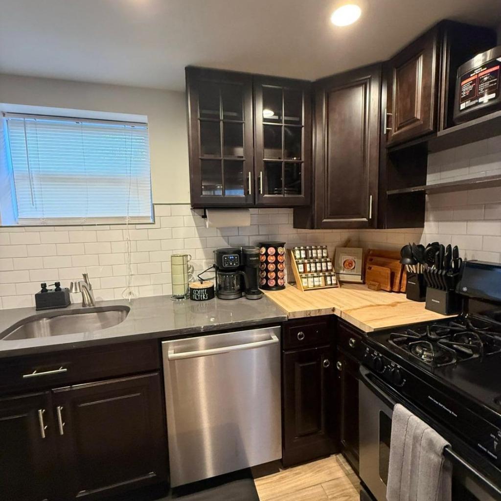Photograph of Studio Near Wrigley • Sleeps 4 • Games + Fireplace