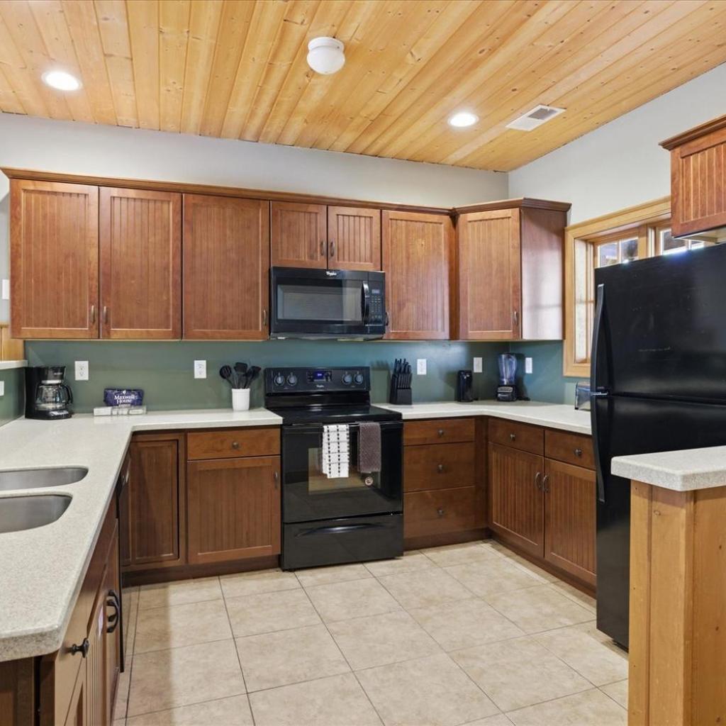 Photograph of Serenity Ridge Unit 722 - FamilyPool AccessWiFi