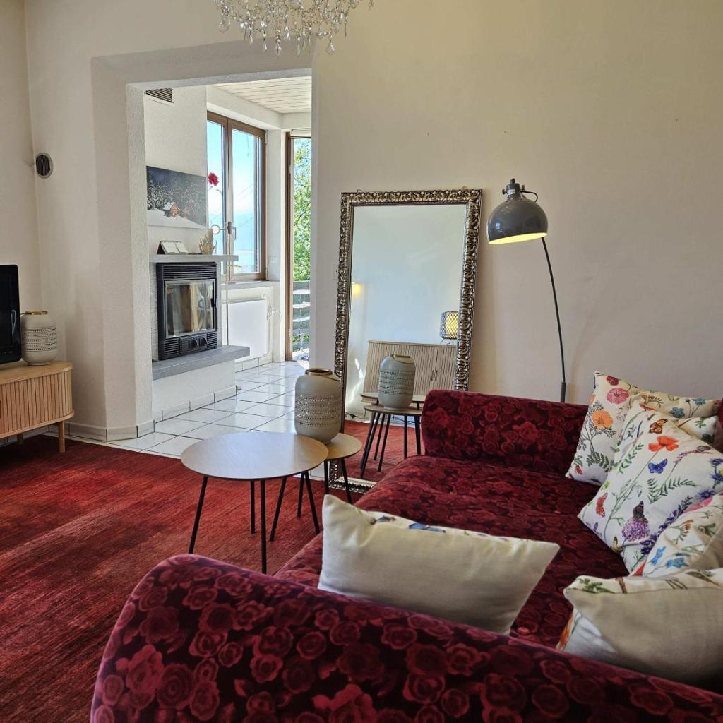 Image 4 - 4-Zi-WG Casa Sogno - Valle mit Kamin. Alleinlage im Rebberg!