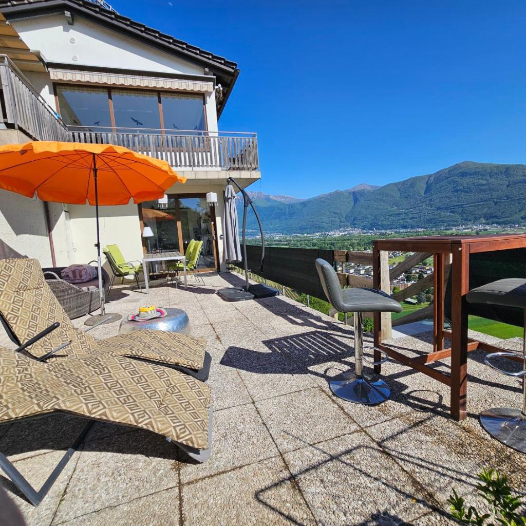 Image 10 - 4-Zi-WG Casa Sogno - Valle mit Kamin. Alleinlage im Rebberg!