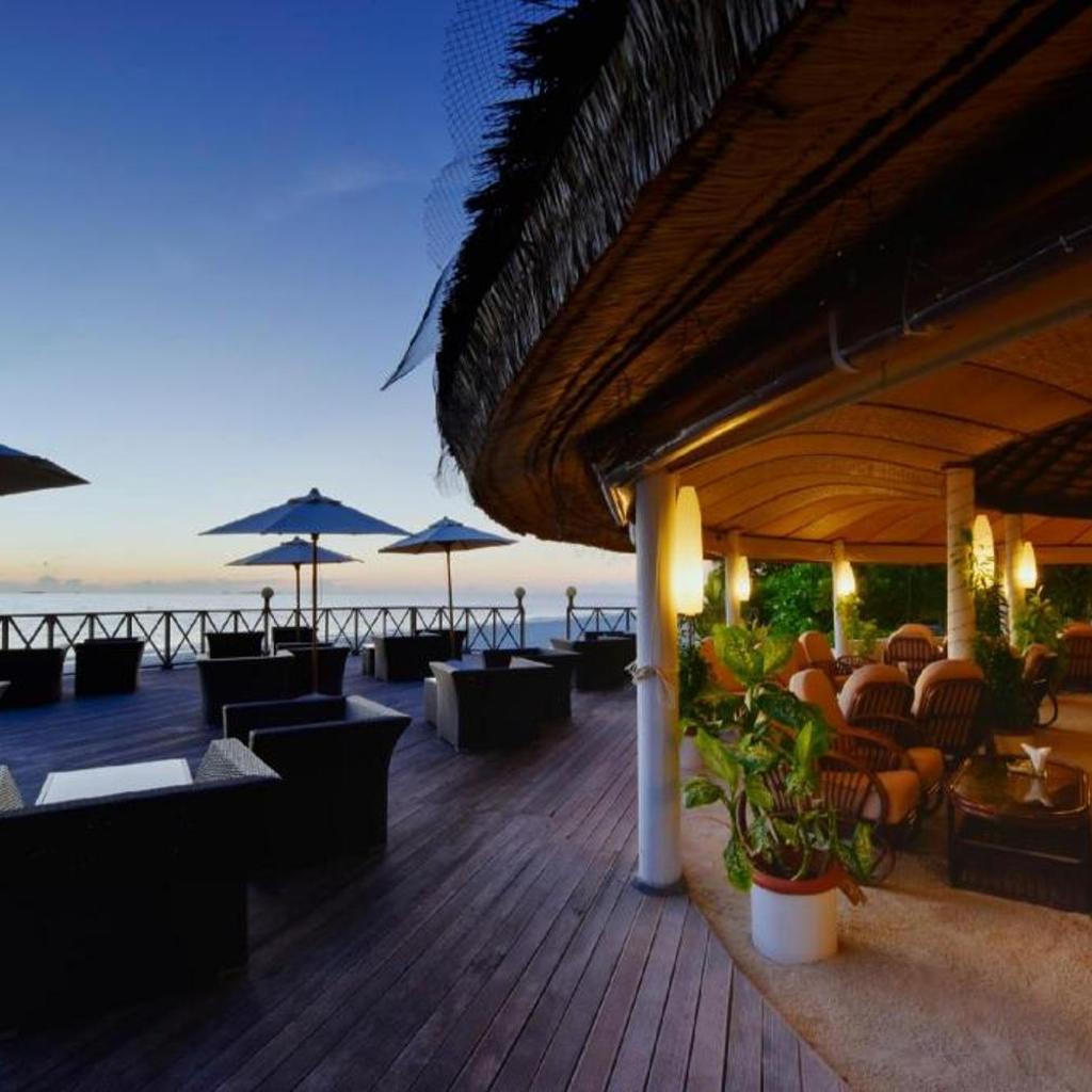 Angaga Island Resort and Spa, photo 4