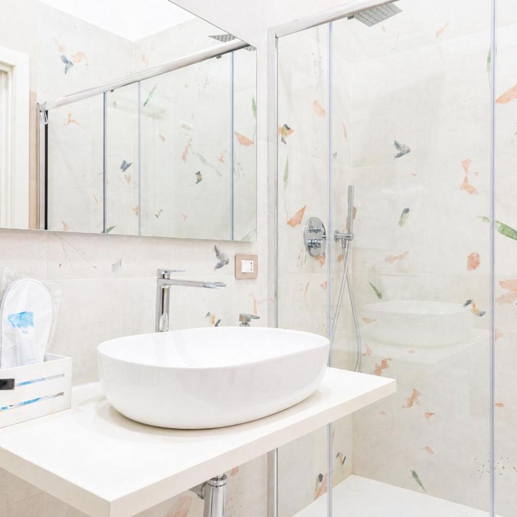 Photograph of CharmiNaples - VivimiHome