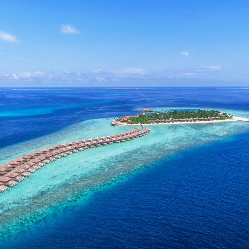 Hurawalhi Island Resort, image 1 of 6
