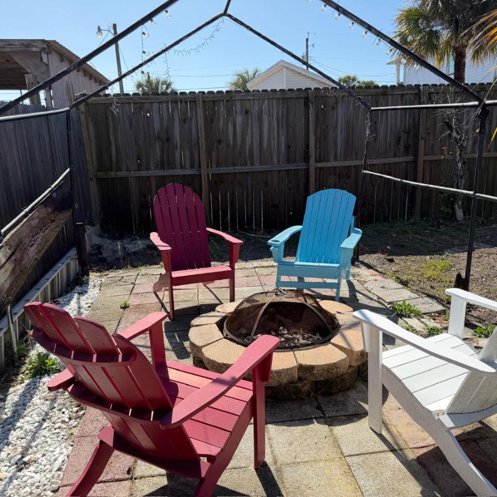Photograph of Peaceful Lydia Hide-O-Way - New Pool & Near Beach, Breakfast, Spa & Go-Karts!
