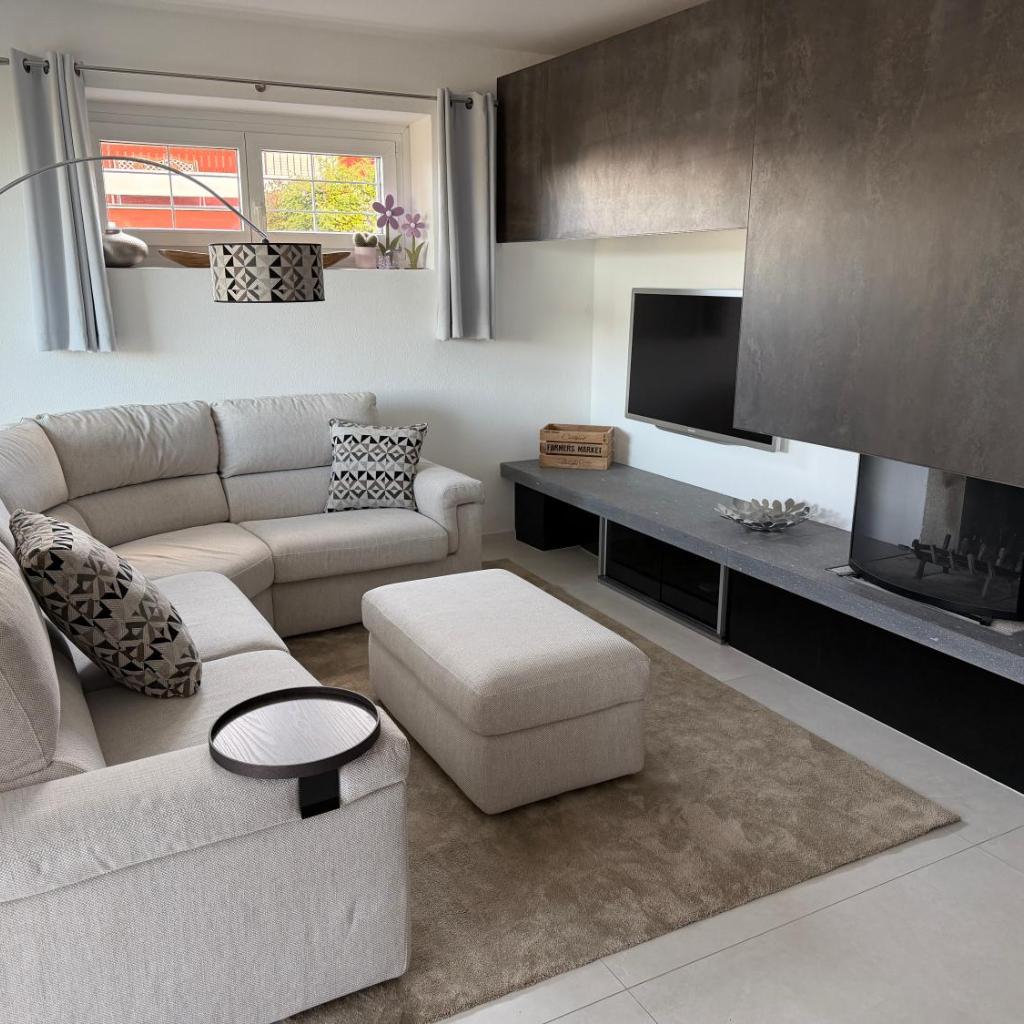 Image 8 - Veralto - Modern Suite with Como Lake view