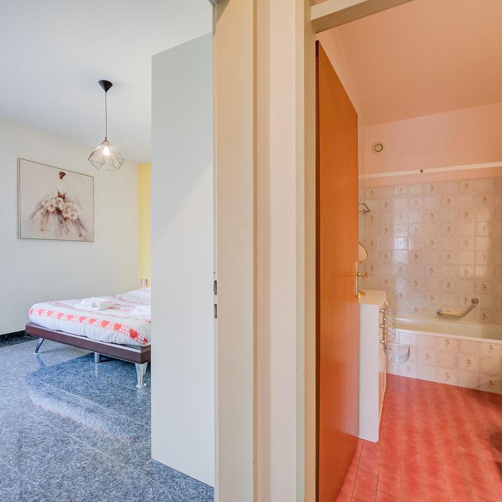 Image 15 - Top Of The Spots - Happy Rentals