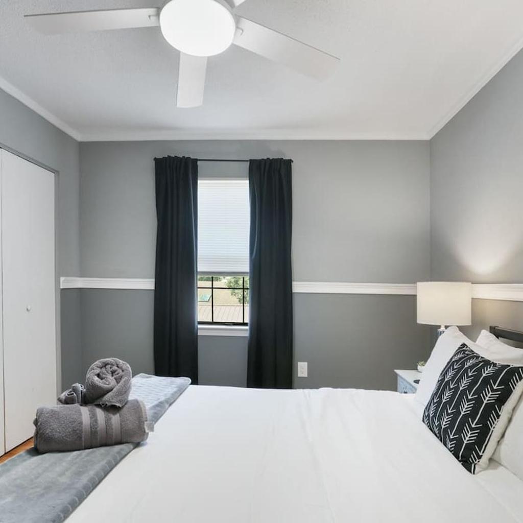 Photograph of Midtown Savannah Gem Quiet and Close to Everything